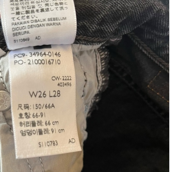 Levi's Premiums Washed Black Denim Wedgie Straight Jeans size 26 Distressed Hole - Picture 14 of 16